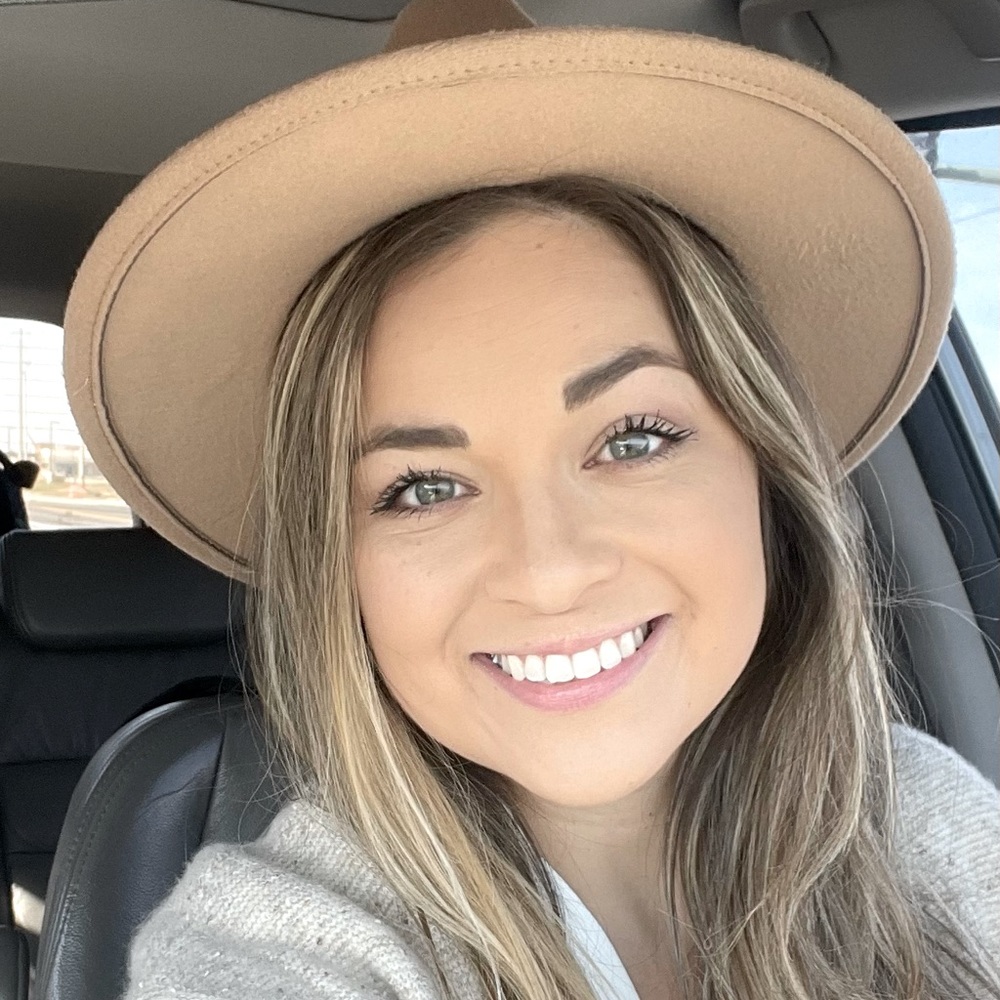 Meet your Posher, Samantha